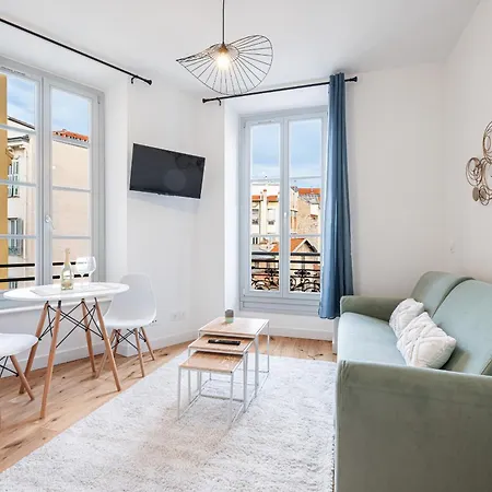 Apartmán Charming Center 302