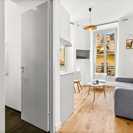 Apartmán Charming Center 302