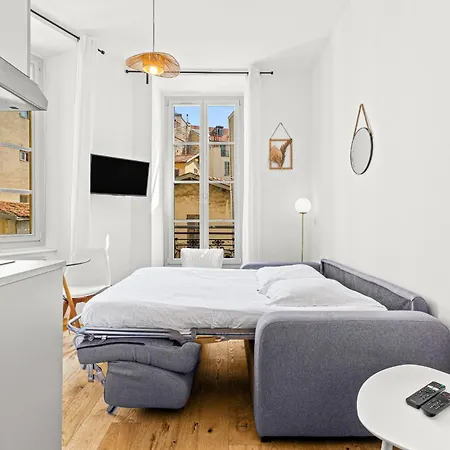 Apartmán Charming Center 302